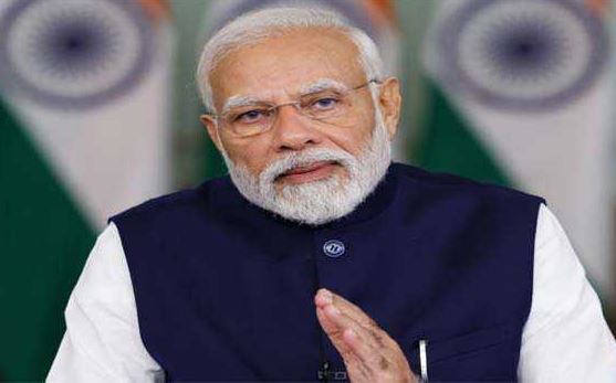 अहमदाबाद में पीएम मोदी ने किया हाइब्रिड बैटरी उत्पादन का शुभारंभ