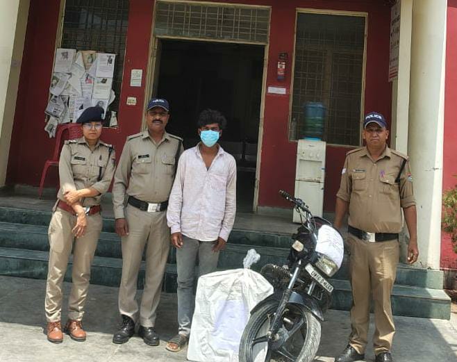 सेलाकुई में चोरी और वाहन चोरी का खुलासा, शातिर चोर गिरफ्तार